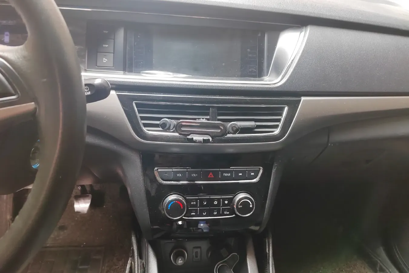 2016 ChangAn Kaicene A600 1.5L 114HP L4 5MT,autocango,china used car exporter,china ev exporter,chinese used car exporter,chinese used ev exporter