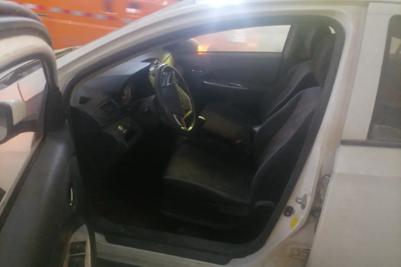 2014 LiFan X50 1.5L 103HP L4 5MT,autocango,china used car exporter,china ev exporter,chinese used car exporter,chinese used ev exporter