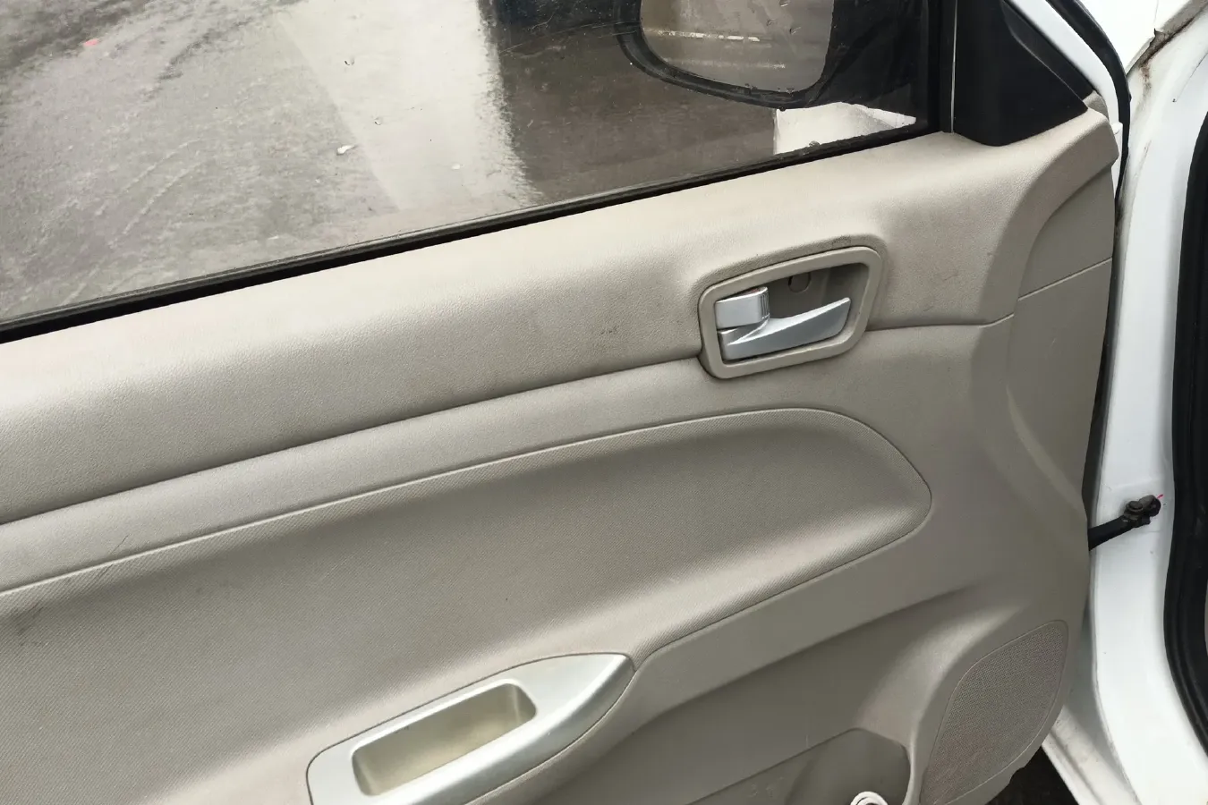 2015 ChangAn Alsvin V3 1.4L 101HP L4 5MT,autocango,china used car exporter,china ev exporter,chinese used car exporter,chinese used ev exporter