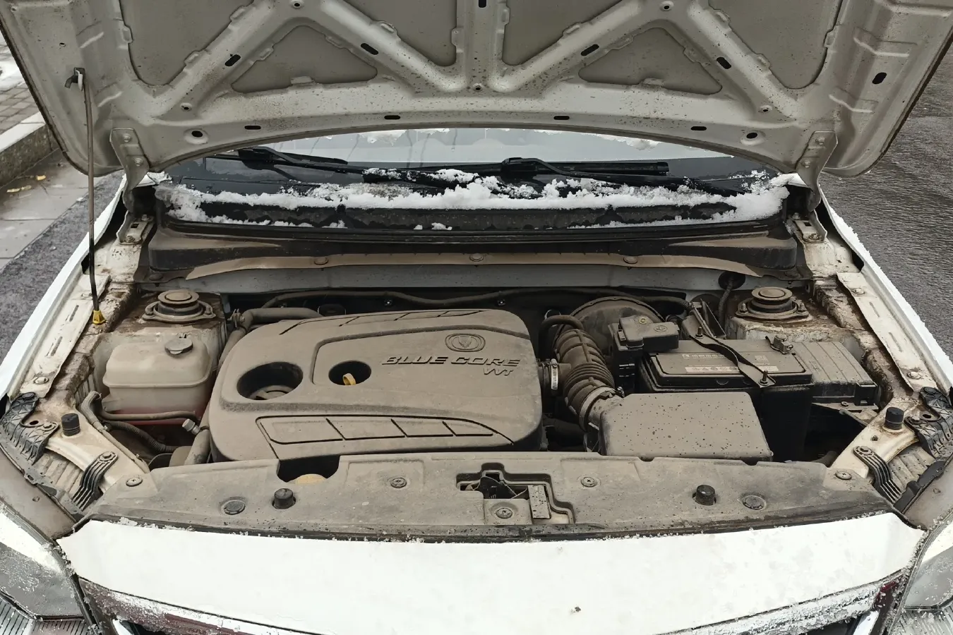 2015 ChangAn Alsvin V3 1.4L 101HP L4 5MT,autocango,china used car exporter,china ev exporter,chinese used car exporter,chinese used ev exporter