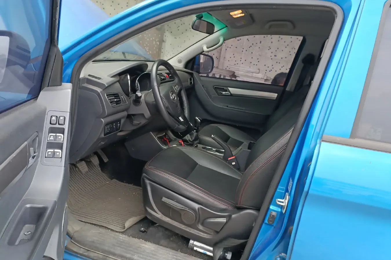 2018 JAC T6 2.0T 139HP L4 6MT,autocango,china used car exporter,china ev exporter,chinese used car exporter,chinese used ev exporter