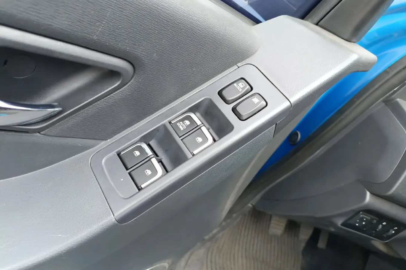 2018 JAC T6 2.0T 139HP L4 6MT,autocango,china used car exporter,china ev exporter,chinese used car exporter,chinese used ev exporter