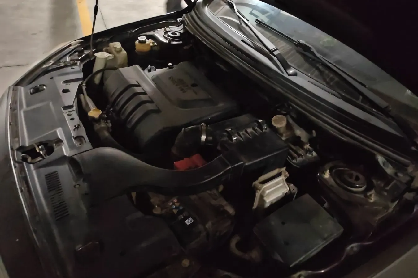 2014 Soueast V5 1.5L 120HP L4 5MT,autocango,china used car exporter,china ev exporter,chinese used car exporter,chinese used ev exporter