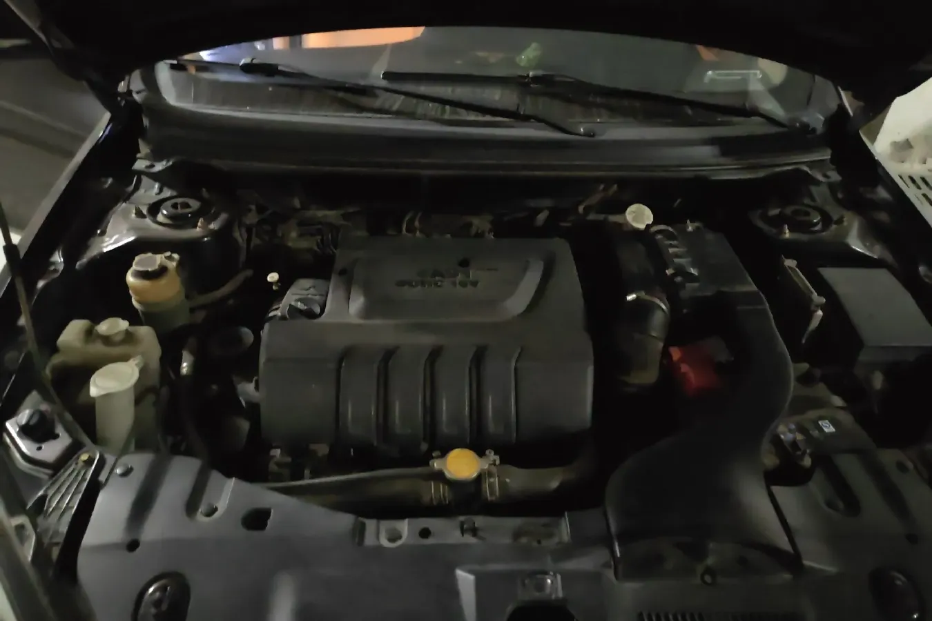 2014 Soueast V5 1.5L 120HP L4 5MT,autocango,china used car exporter,china ev exporter,chinese used car exporter,chinese used ev exporter