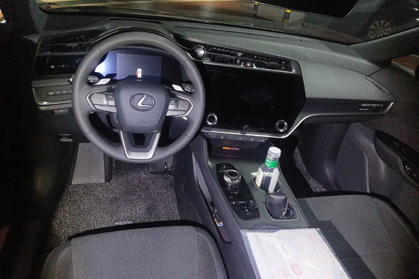 2023 Lexus RZ BEV 66KWH,autocango,china used car exporter,china ev exporter,chinese used car exporter,chinese used ev exporter