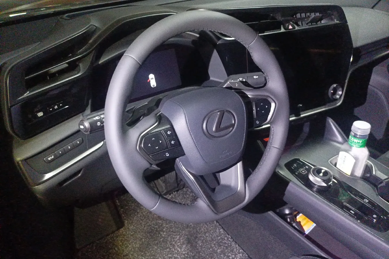 2023 Lexus RZ BEV 66KWH,autocango,china used car exporter,china ev exporter,chinese used car exporter,chinese used ev exporter