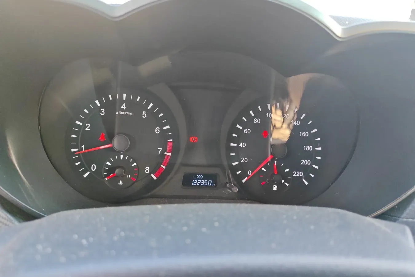 2015 HaiMa Family 1.6L 125HP L4 6MT,autocango,china used car exporter,china ev exporter,chinese used car exporter,chinese used ev exporter