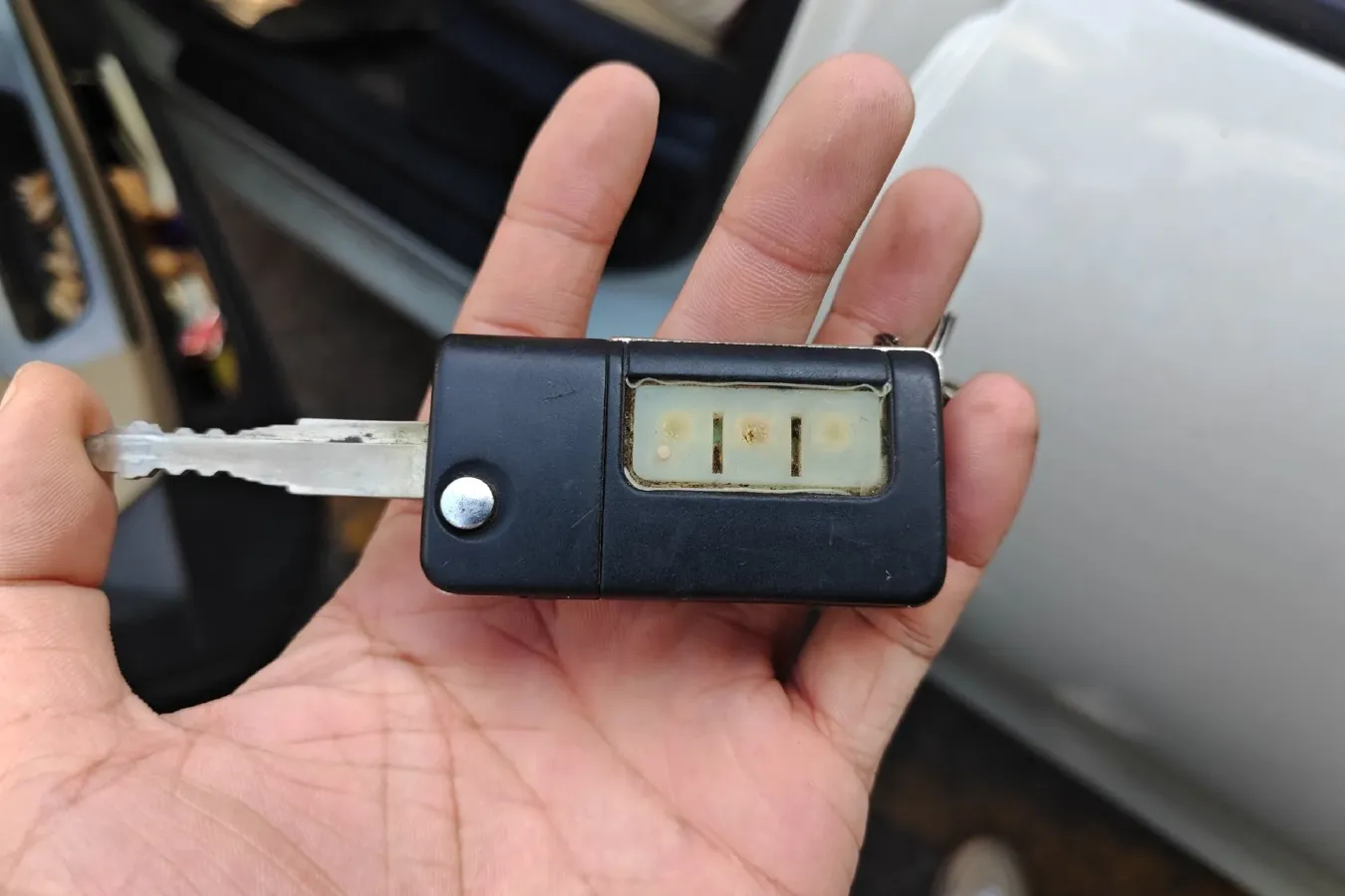 2015 HaiMa Family 1.6L 125HP L4 6MT,autocango,china used car exporter,china ev exporter,chinese used car exporter,chinese used ev exporter