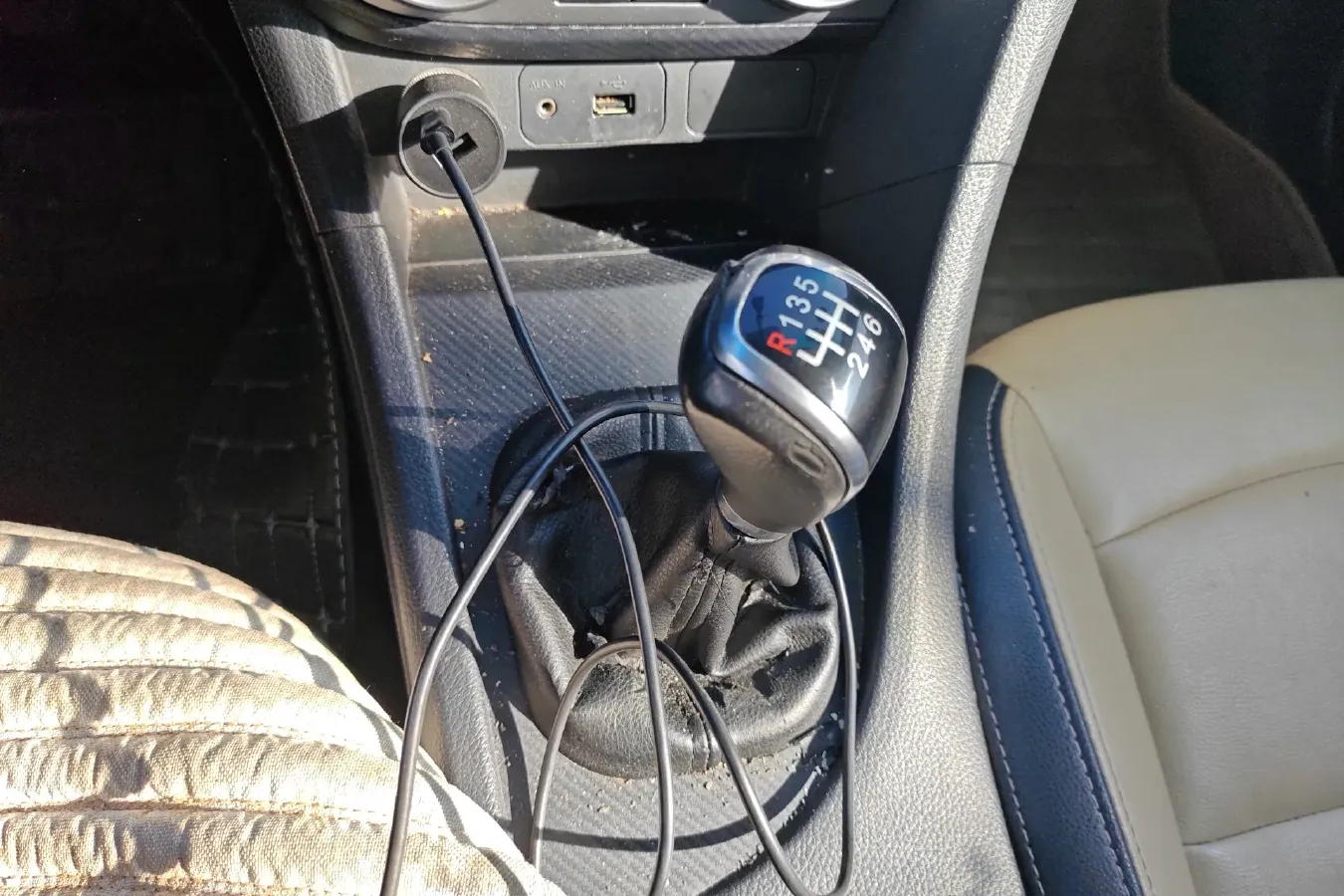 2015 HaiMa Family 1.6L 125HP L4 6MT,autocango,china used car exporter,china ev exporter,chinese used car exporter,chinese used ev exporter