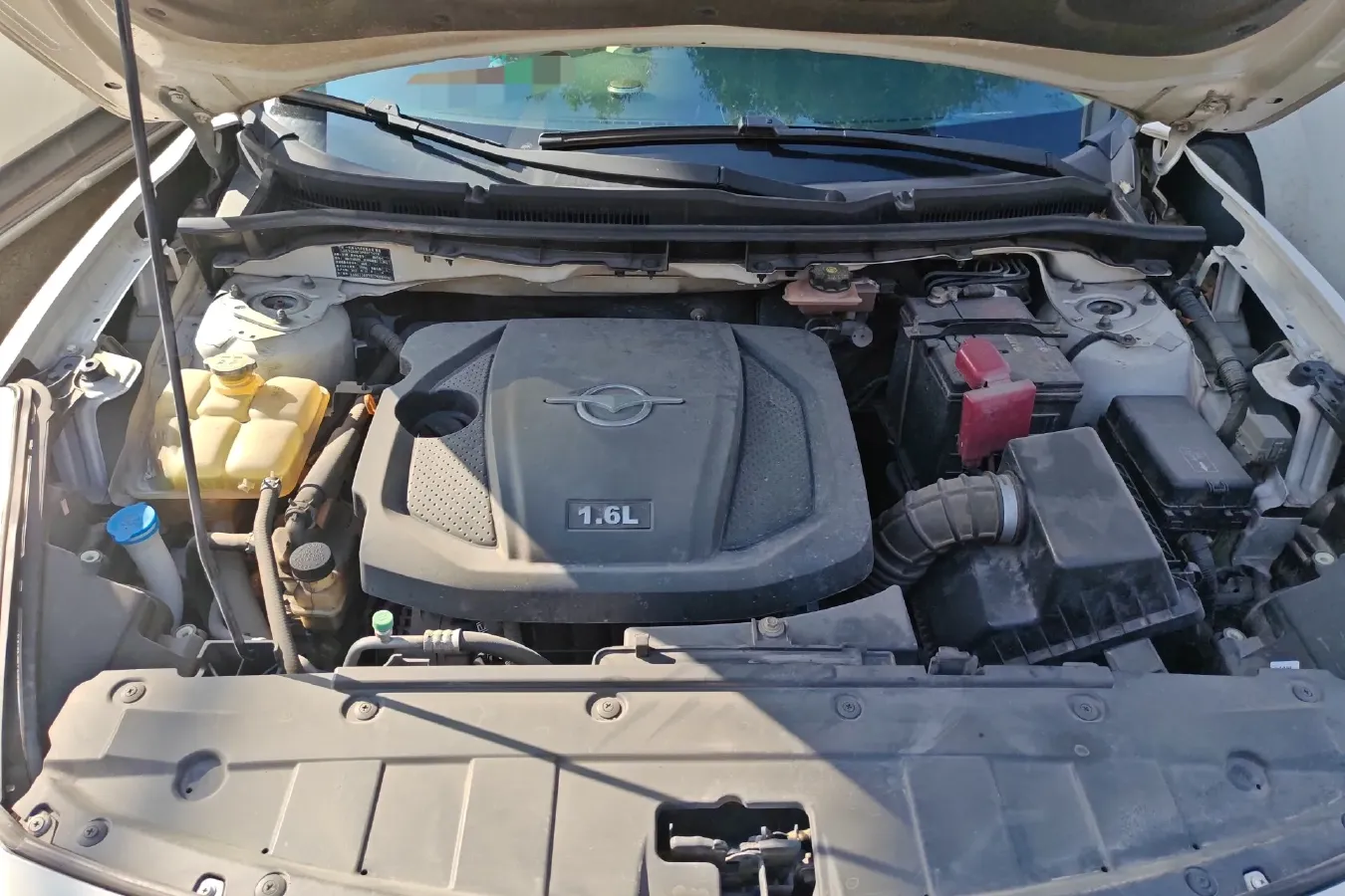 2015 HaiMa Family 1.6L 125HP L4 6MT,autocango,china used car exporter,china ev exporter,chinese used car exporter,chinese used ev exporter