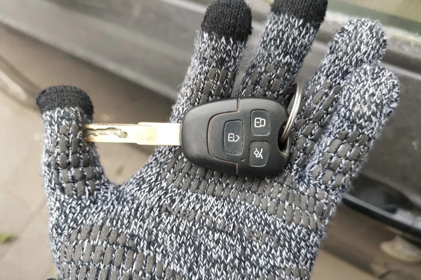 2011 Brilliance Auto H530 1.6L 118HP L4 5MT,autocango,china used car exporter,china ev exporter,chinese used car exporter,chinese used ev exporter