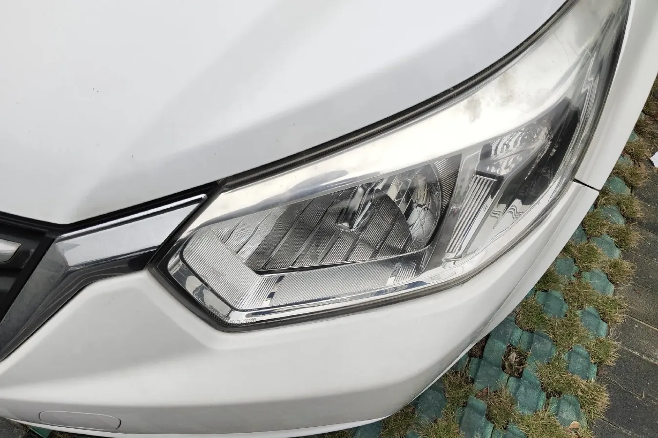 2015 Venucia R50 1.6L 117HP L4 5MT,autocango,china used car exporter,china ev exporter,chinese used car exporter,chinese used ev exporter