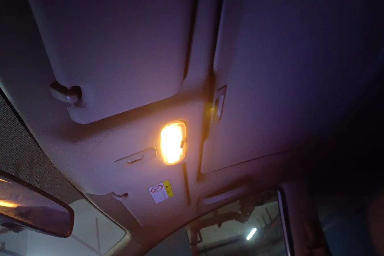 2013 Venucia R50 1.6L 117HP L4 4AT,autocango,china used car exporter,china ev exporter,chinese used car exporter,chinese used ev exporter