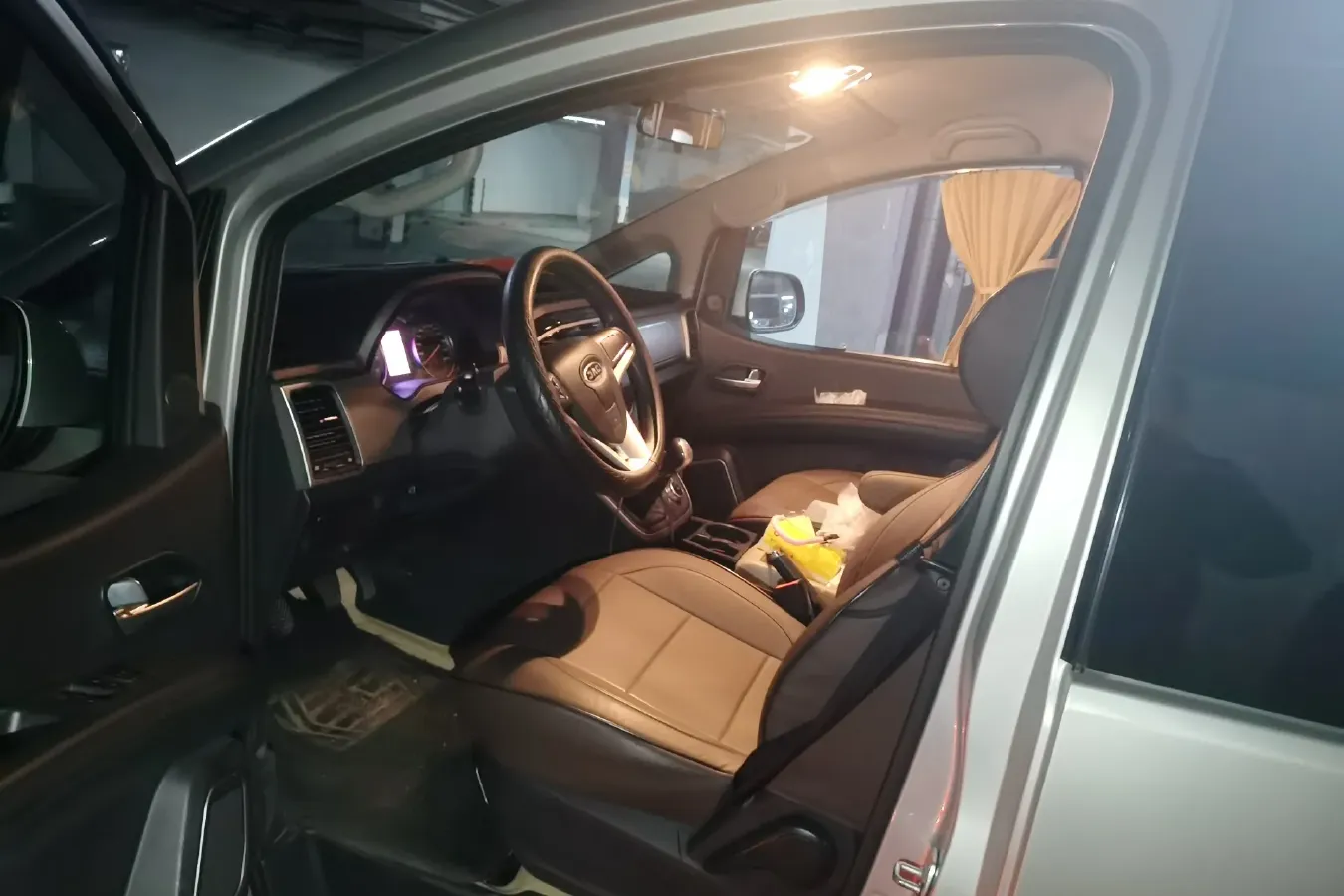 2018 JAC Refine M4 2.0L 147HP L4 5MT,autocango,china used car exporter,china ev exporter,chinese used car exporter,chinese used ev exporter