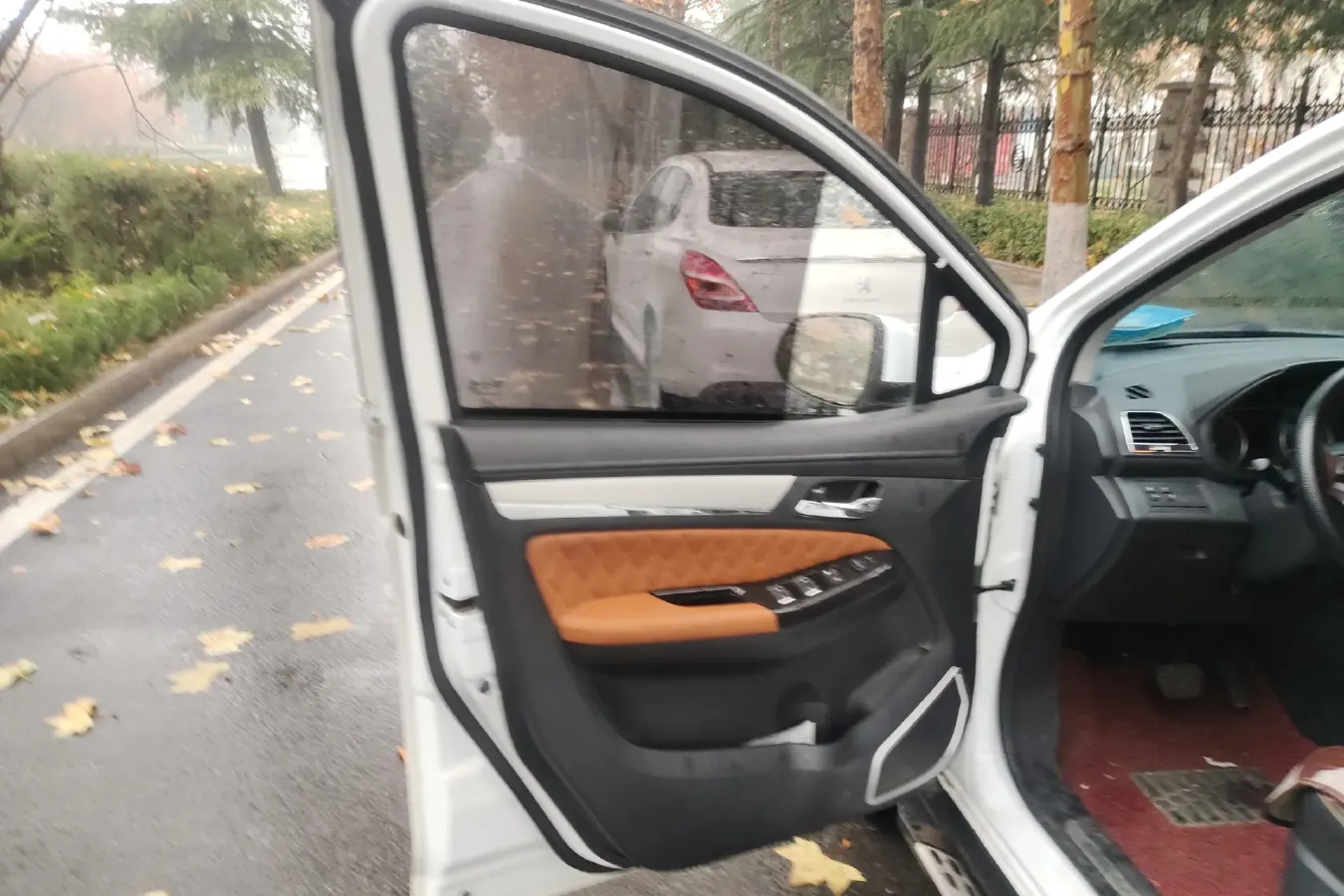 2016 Enranger G5 1.5L 113HP L4 CVT,autocango,china used car exporter,china ev exporter,chinese used car exporter,chinese used ev exporter