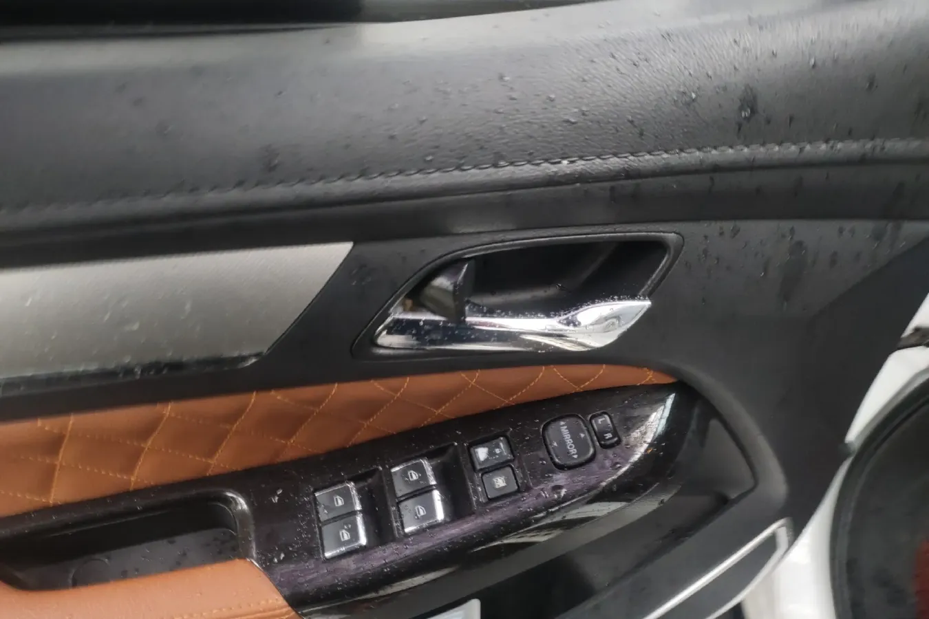 2016 Enranger G5 1.5L 113HP L4 CVT,autocango,china used car exporter,china ev exporter,chinese used car exporter,chinese used ev exporter