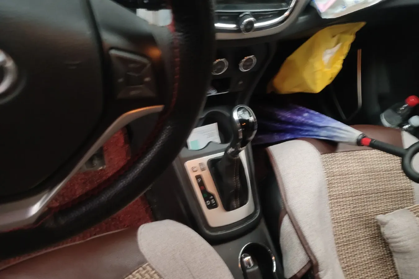 2016 Enranger G5 1.5L 113HP L4 CVT,autocango,china used car exporter,china ev exporter,chinese used car exporter,chinese used ev exporter