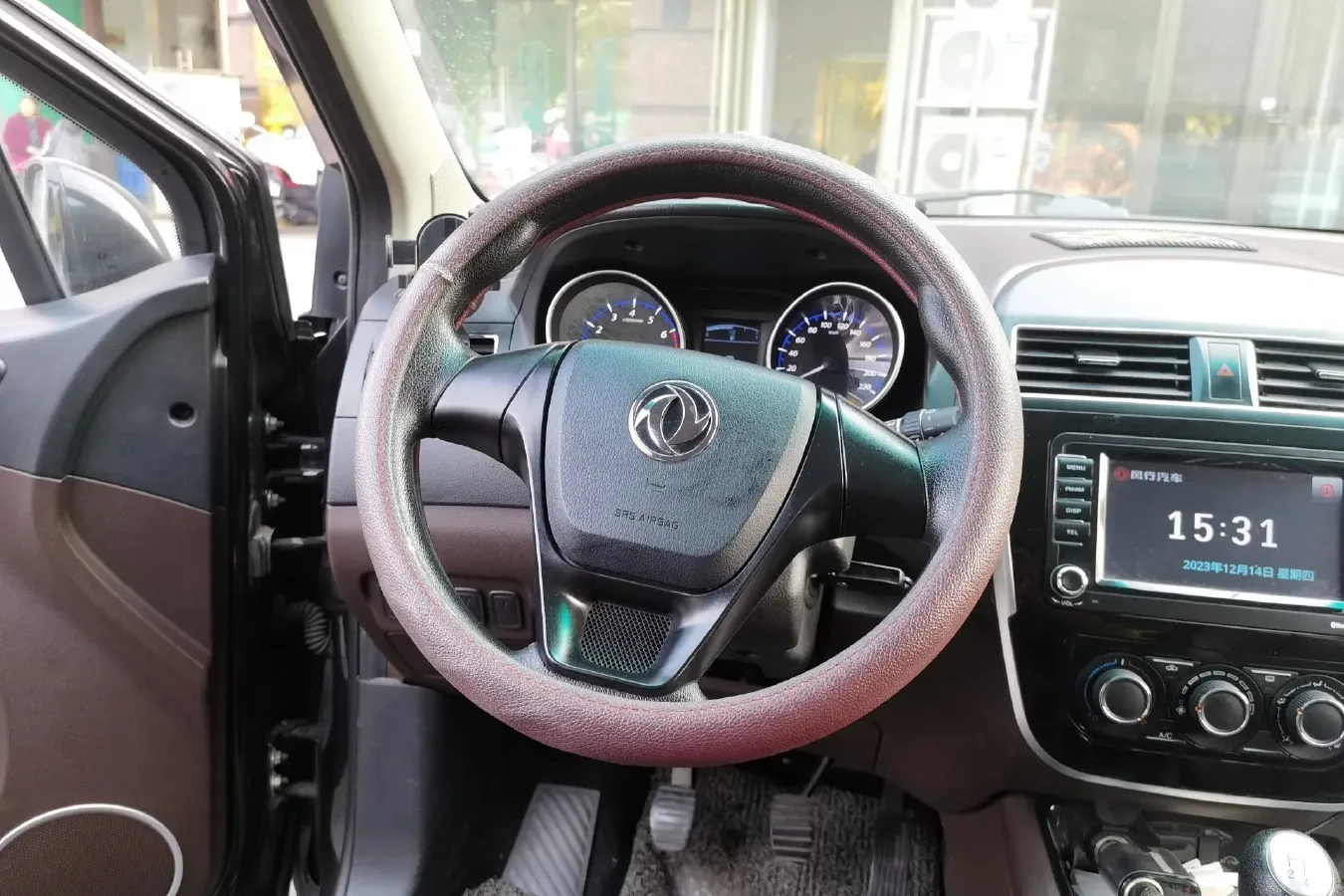 2017 DongFeng Forthing Joyear X3 1.5L 120HP L4 5MT,autocango,china used car exporter,china ev exporter,chinese used car exporter,chinese used ev exporter