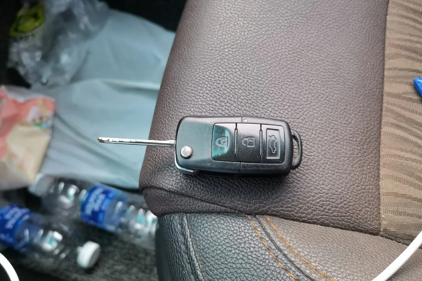 2017 DongFeng Forthing Joyear X3 1.5L 120HP L4 5MT,autocango,china used car exporter,china ev exporter,chinese used car exporter,chinese used ev exporter