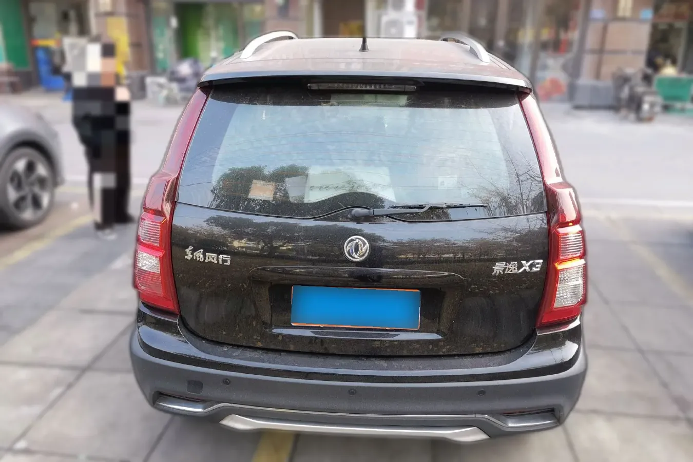 2017 DongFeng Forthing Joyear X3 1.5L 120HP L4 5MT,autocango,china used car exporter,china ev exporter,chinese used car exporter,chinese used ev exporter