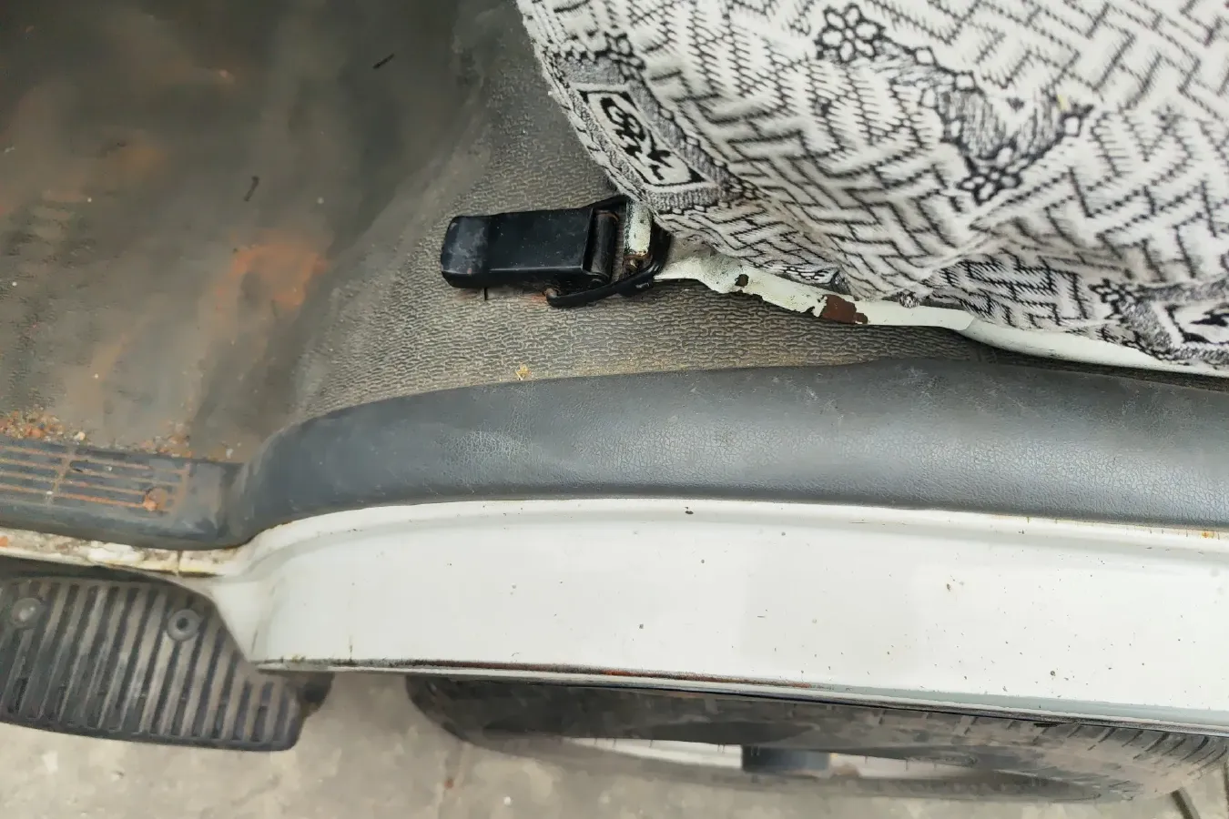 2011 JinBei Sea Lion 2.0L 100HP L4 5MT,autocango,china used car exporter,china ev exporter,chinese used car exporter,chinese used ev exporter