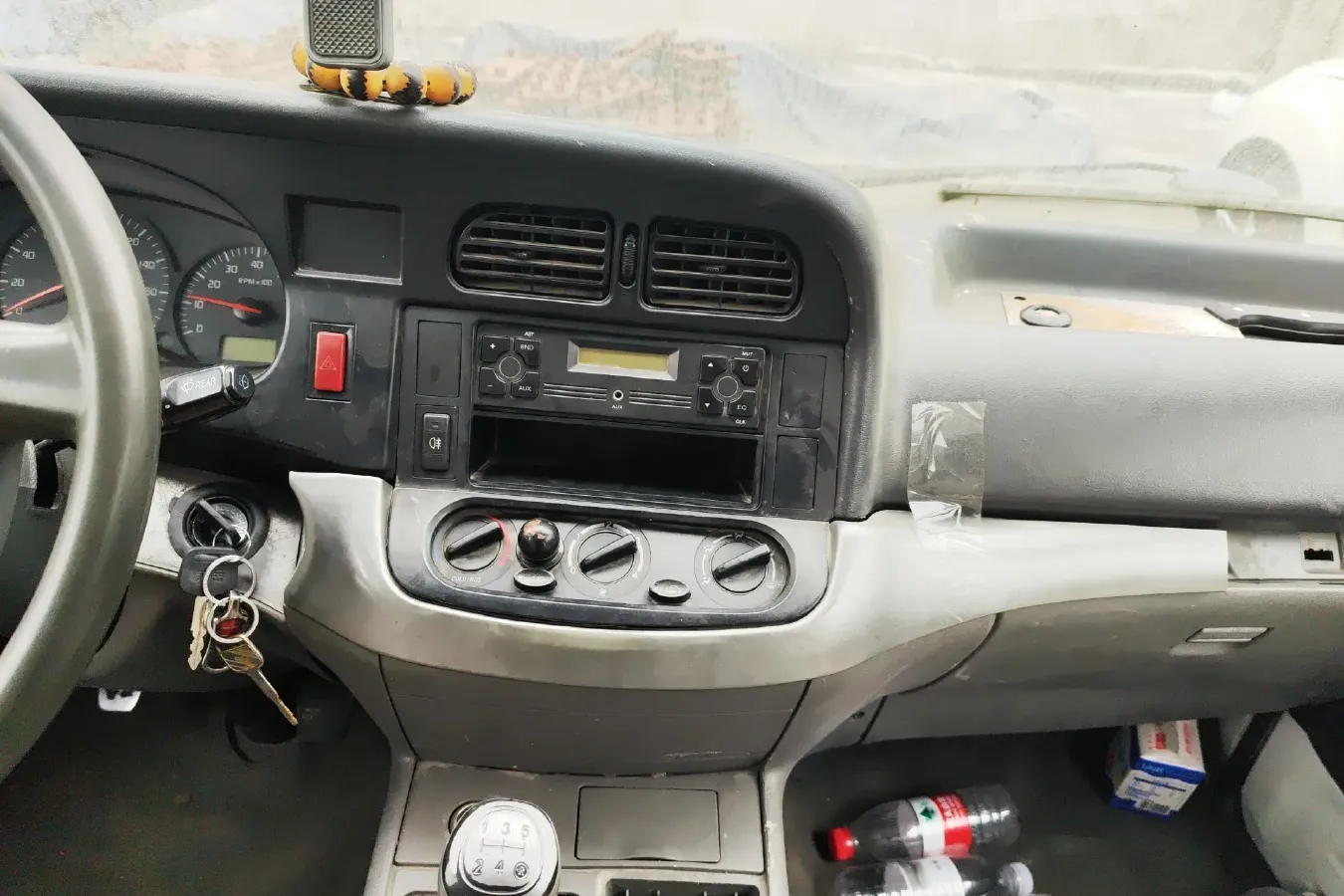 2011 JinBei Sea Lion 2.0L 100HP L4 5MT,autocango,china used car exporter,china ev exporter,chinese used car exporter,chinese used ev exporter