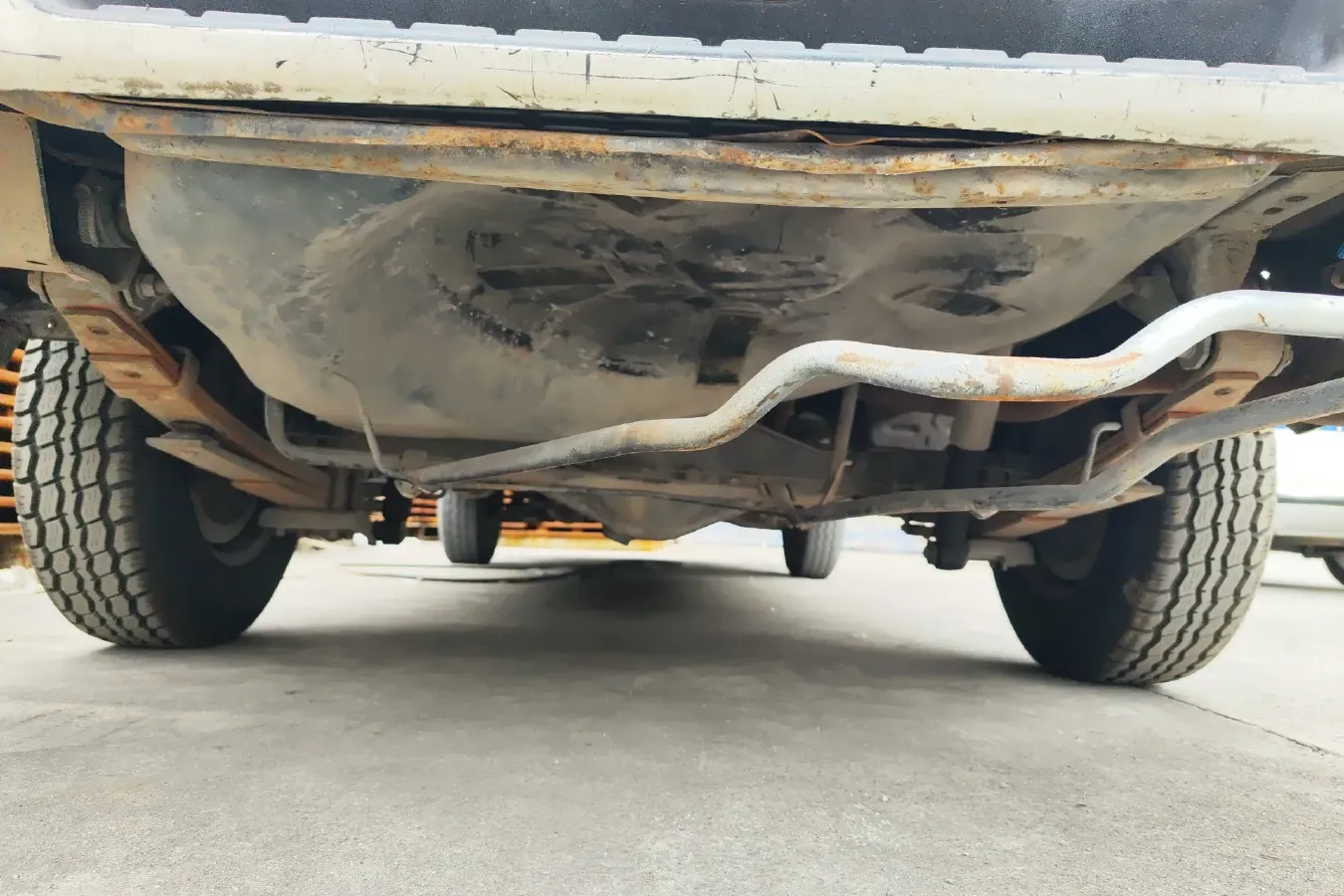 2011 JinBei Sea Lion 2.0L 100HP L4 5MT,autocango,china used car exporter,china ev exporter,chinese used car exporter,chinese used ev exporter