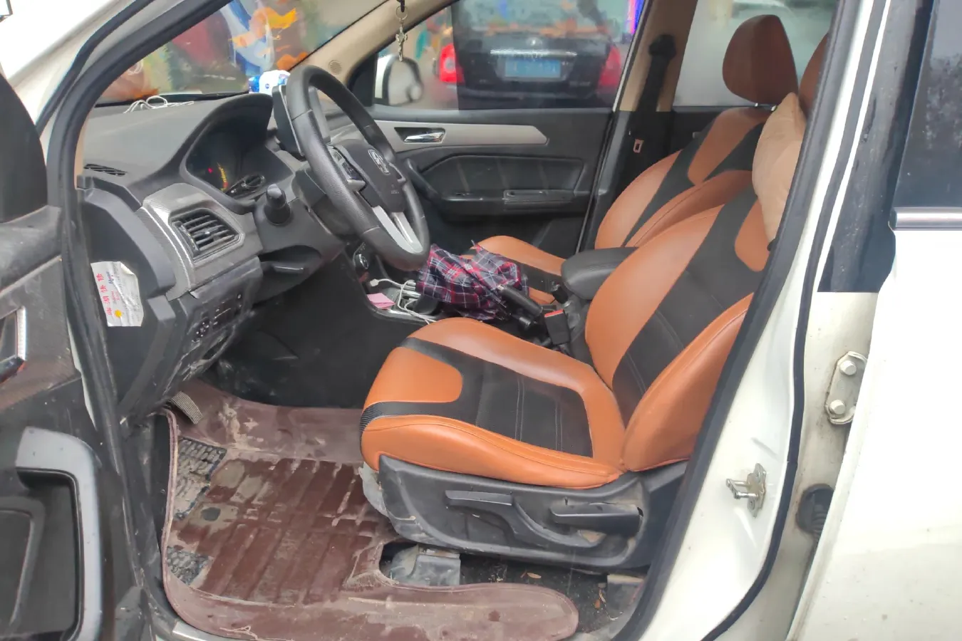 2017 BAIC WeiWang M50F 1.5L 116HP L4 5MT,autocango,china used car exporter,china ev exporter,chinese used car exporter,chinese used ev exporter