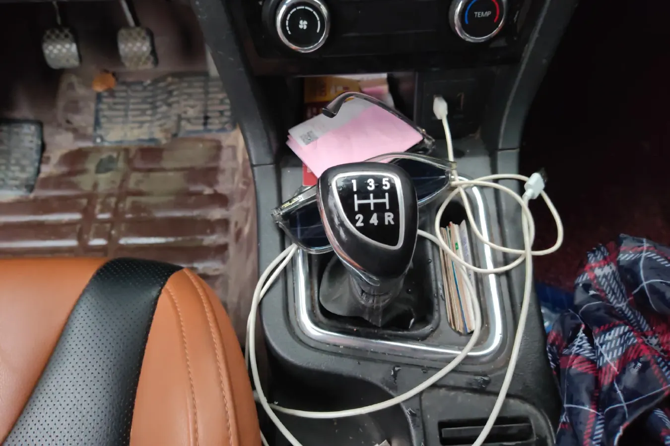 2017 BAIC WeiWang M50F 1.5L 116HP L4 5MT,autocango,china used car exporter,china ev exporter,chinese used car exporter,chinese used ev exporter