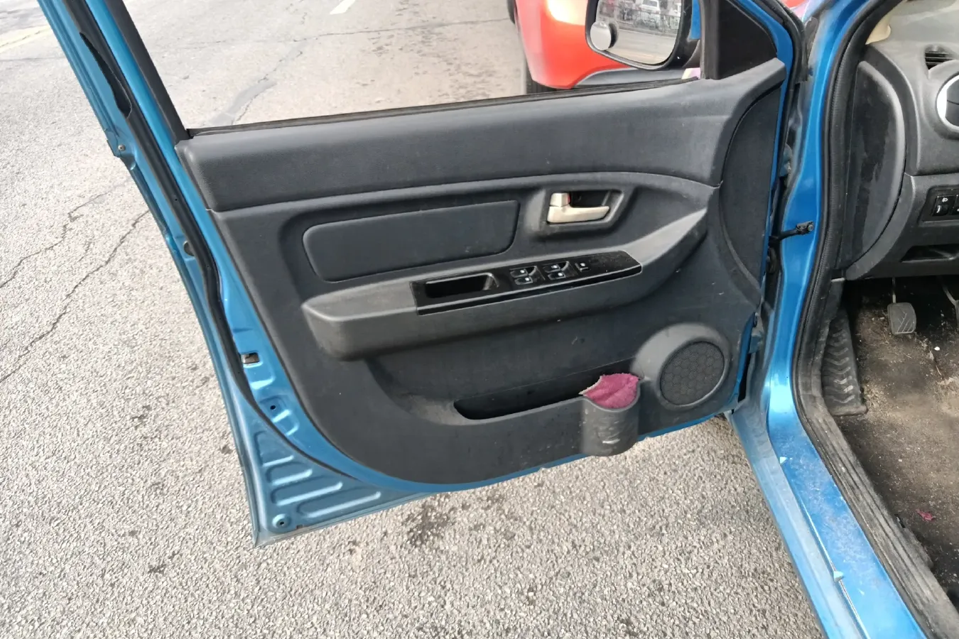 2016 BAIC Hyosow H2 1.5L 106HP L4 5MT,autocango,china used car exporter,china ev exporter,chinese used car exporter,chinese used ev exporter