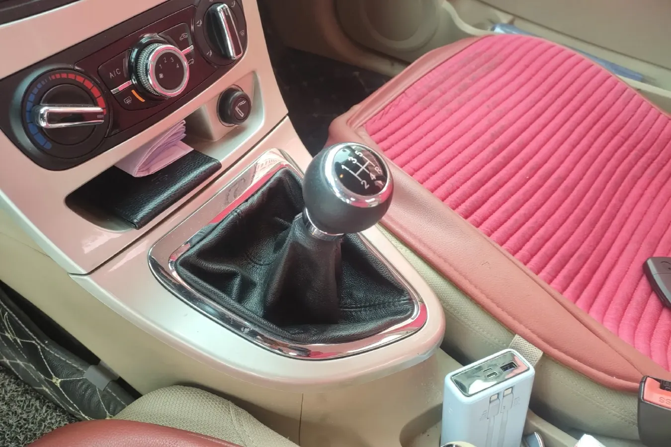 2013 Brilliance Auto H330 1.5L 105HP L4 5MT,autocango,china used car exporter,china ev exporter,chinese used car exporter,chinese used ev exporter