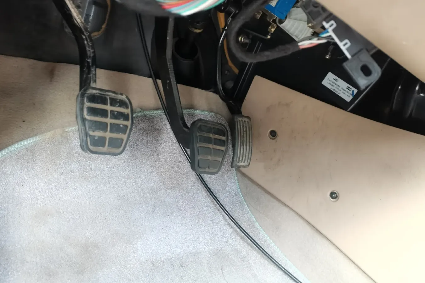 2009 Chery A5 1.5L 109HP L4 5MT,autocango,china used car exporter,china ev exporter,chinese used car exporter,chinese used ev exporter