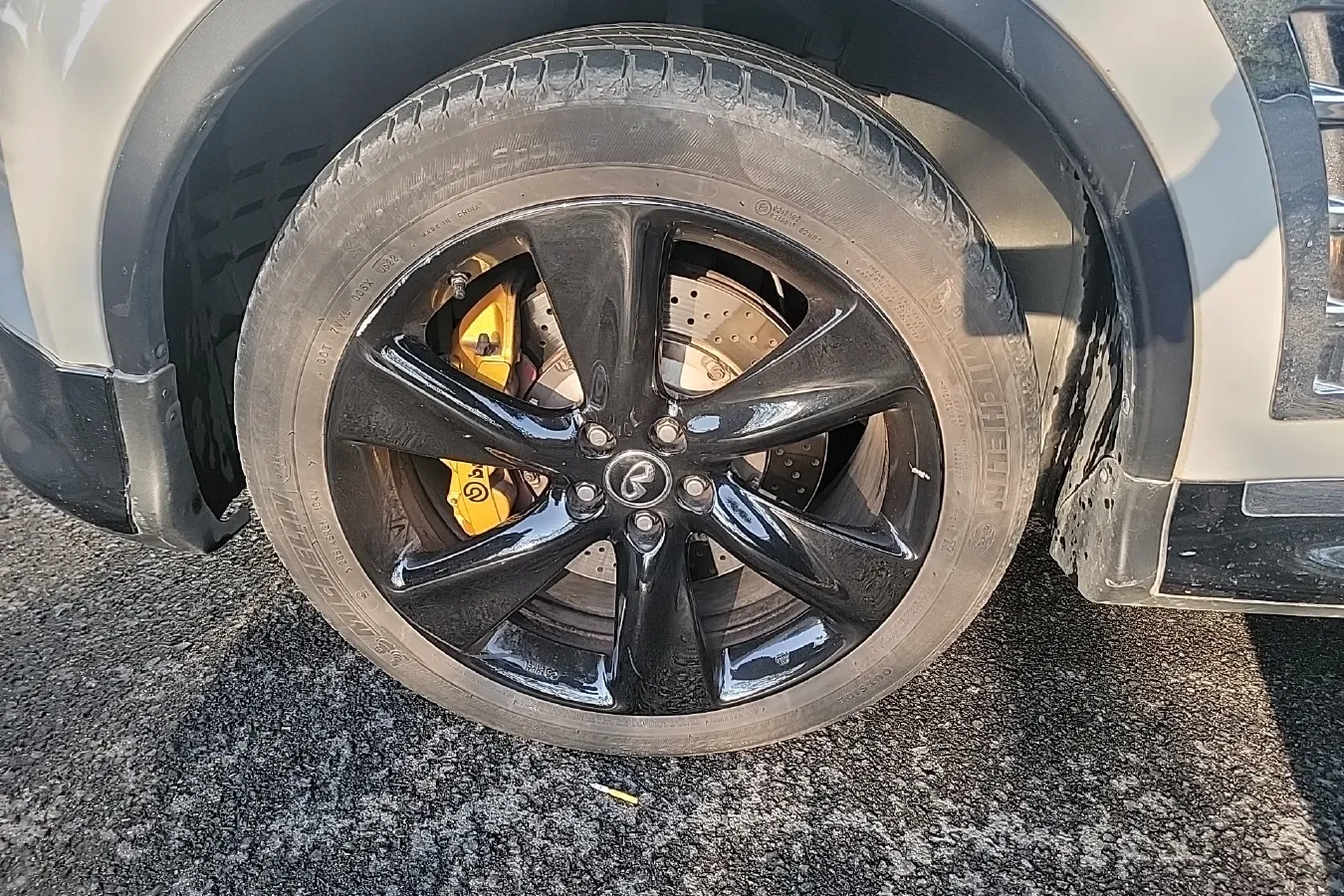 2013 Infiniti QX70 3.7L 351HP V6 7AT,autocango,china used car exporter,china ev exporter,chinese used car exporter,chinese used ev exporter