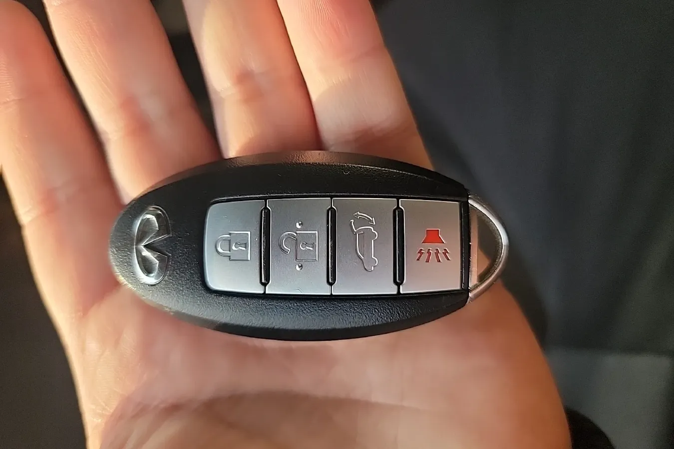 2013 Infiniti QX70 3.7L 351HP V6 7AT,autocango,china used car exporter,china ev exporter,chinese used car exporter,chinese used ev exporter