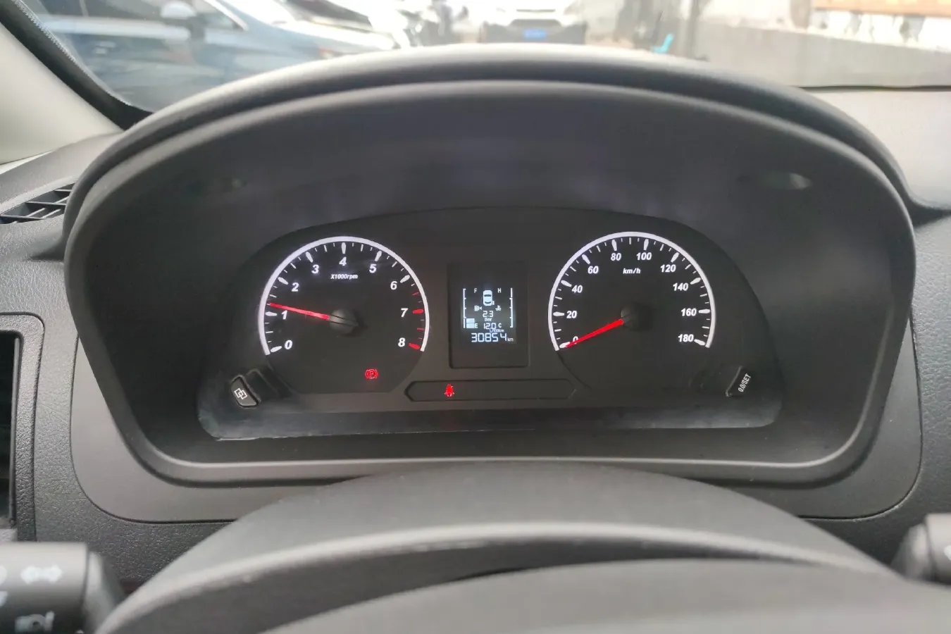 2021 DongFeng Forthing LingZhi Plus 2.0L 133HP L4 6MT,autocango,china used car exporter,china ev exporter,chinese used car exporter,chinese used ev exporter