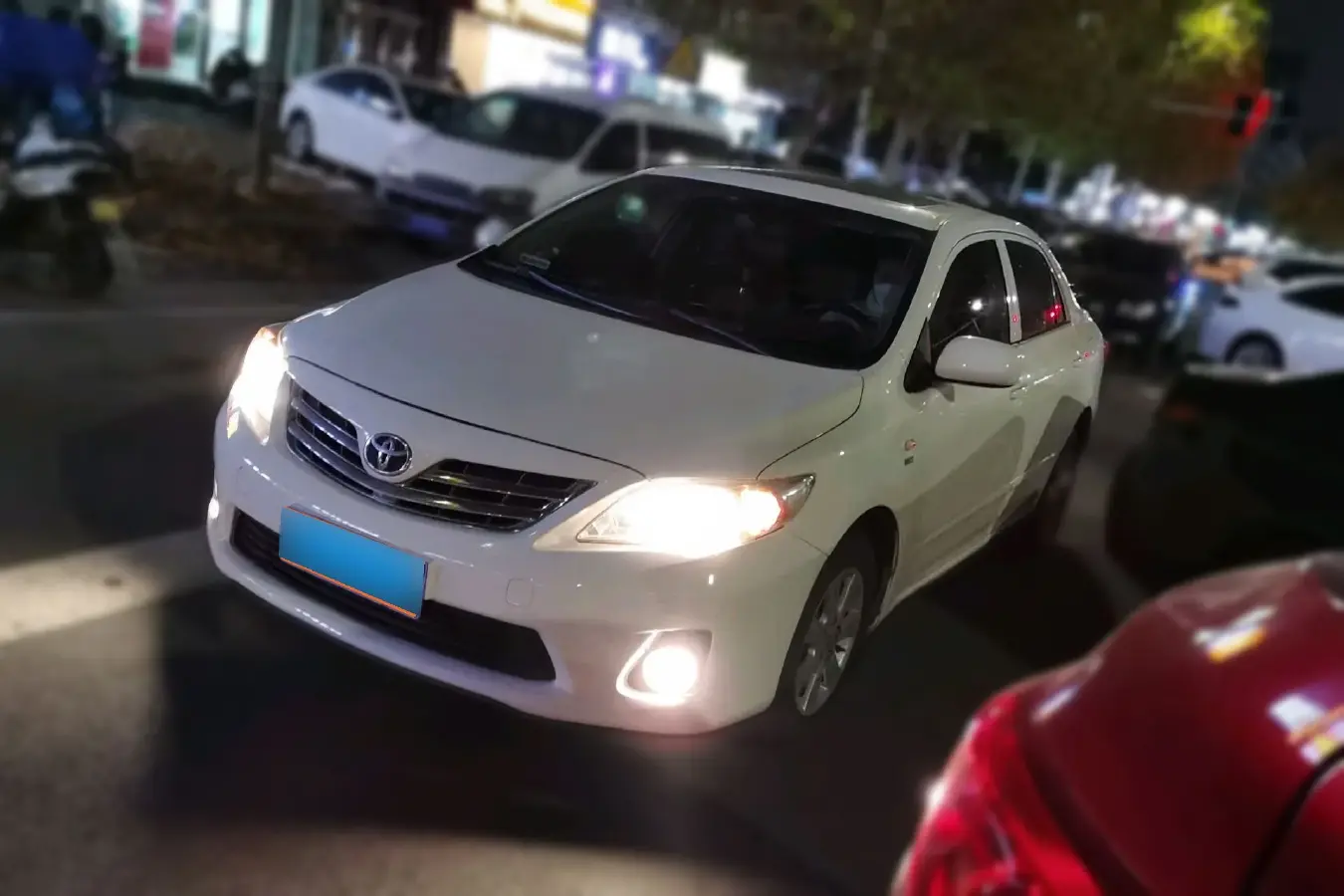 2011 Toyota Corolla 1.6L 122HP L4 4AT