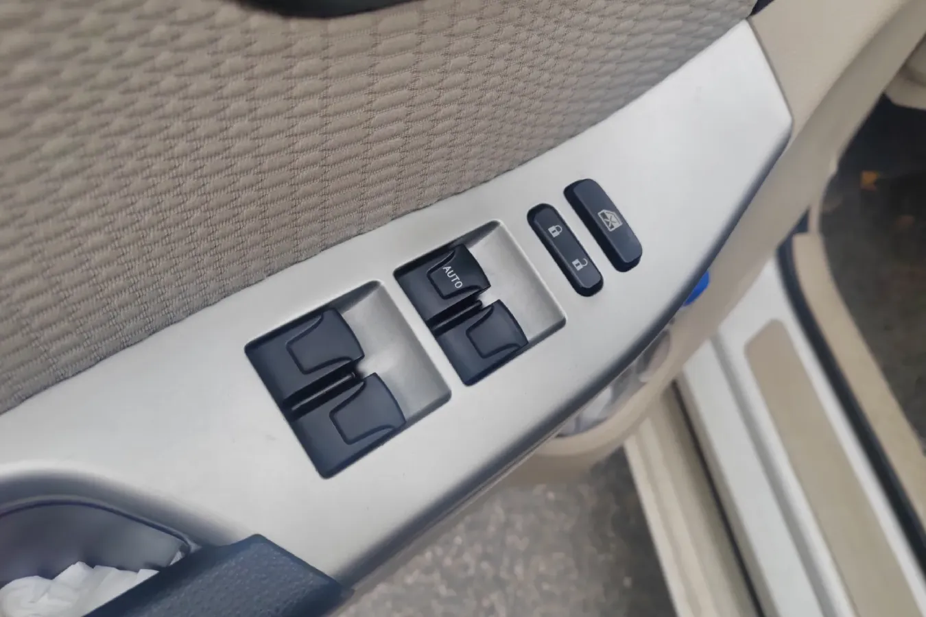 2013 HaiMa S7 2.0L 150HP L4 5AT,autocango,china used car exporter,china ev exporter,chinese used car exporter,chinese used ev exporter