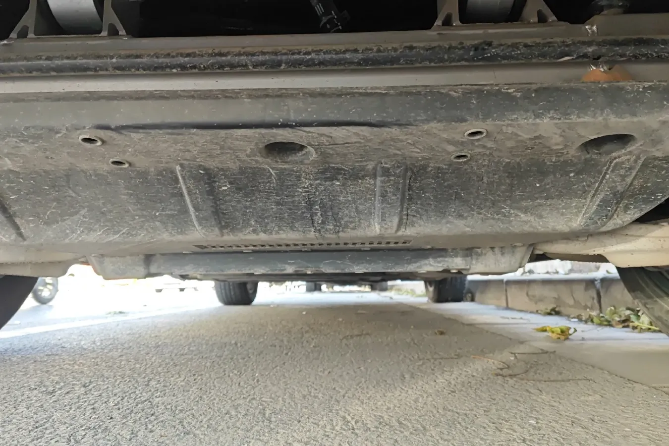 2021 Enovate ME5 Range Extended 98HP REEV 30.6KWH,autocango,china used car exporter,china ev exporter,chinese used car exporter,chinese used ev exporter