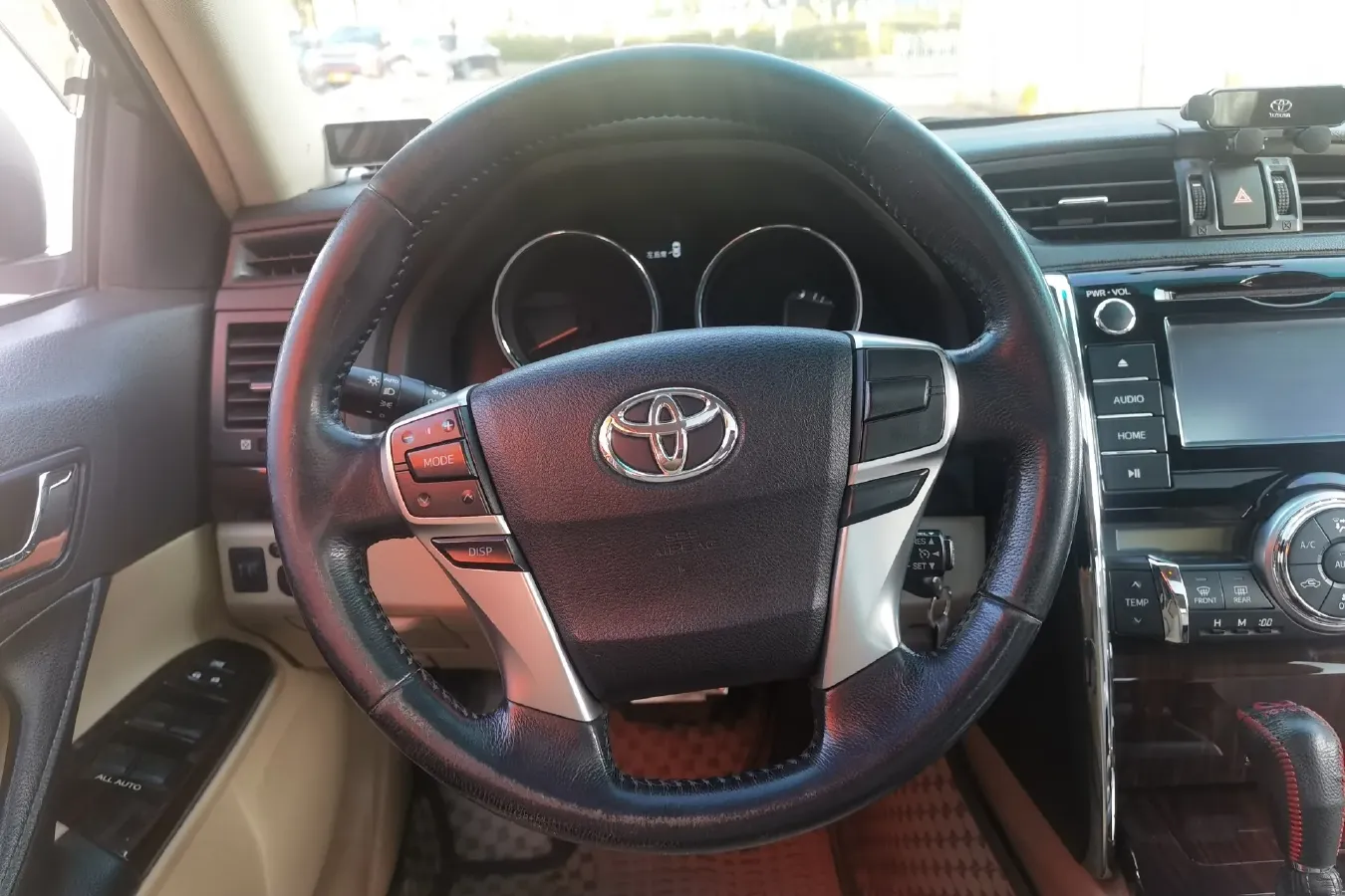 2012 Toyota Reiz 2.5L 193HP V6 6AT,autocango,china used car exporter,china ev exporter,chinese used car exporter,chinese used ev exporter