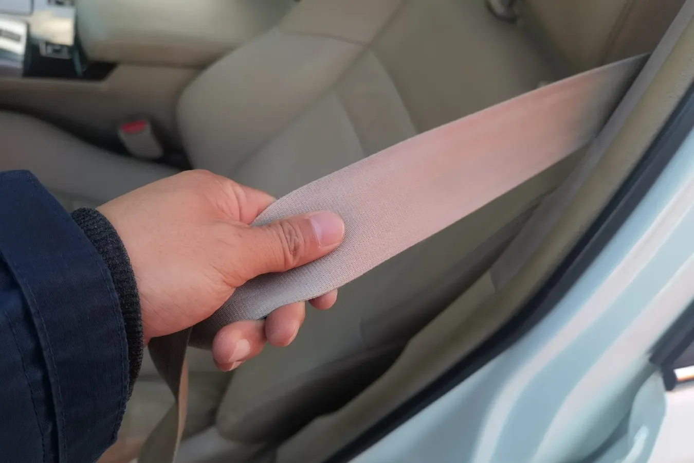 2012 Toyota Reiz 2.5L 193HP V6 6AT,autocango,china used car exporter,china ev exporter,chinese used car exporter,chinese used ev exporter