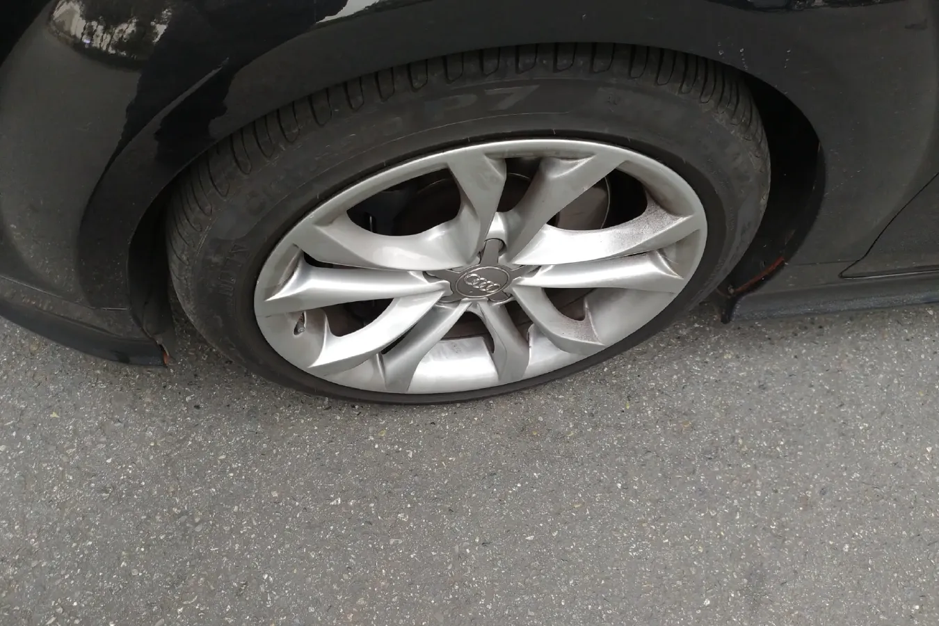 2011 Audi TTS 2.0T 272HP L4 6DCT,autocango,china used car exporter,china ev exporter,chinese used car exporter,chinese used ev exporter