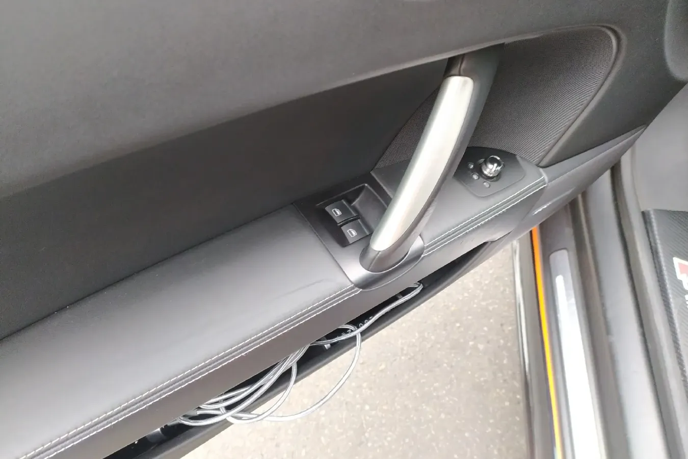 2011 Audi TTS 2.0T 272HP L4 6DCT,autocango,china used car exporter,china ev exporter,chinese used car exporter,chinese used ev exporter