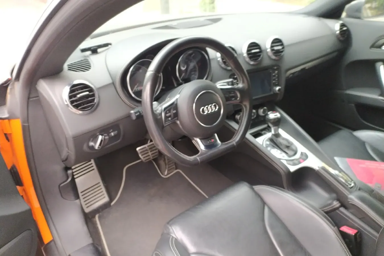 2011 Audi TTS 2.0T 272HP L4 6DCT,autocango,china used car exporter,china ev exporter,chinese used car exporter,chinese used ev exporter