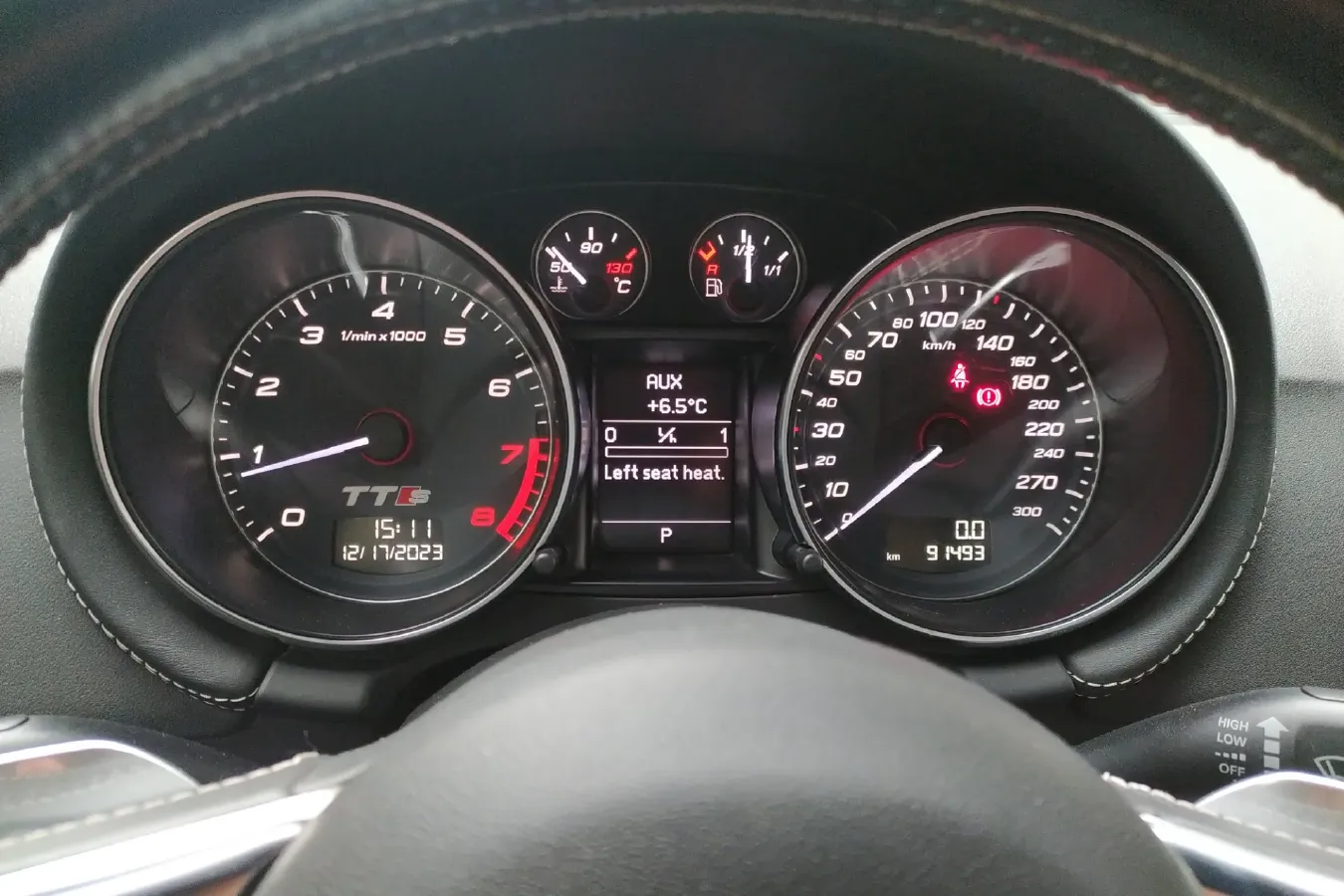 2011 Audi TTS 2.0T 272HP L4 6DCT,autocango,china used car exporter,china ev exporter,chinese used car exporter,chinese used ev exporter