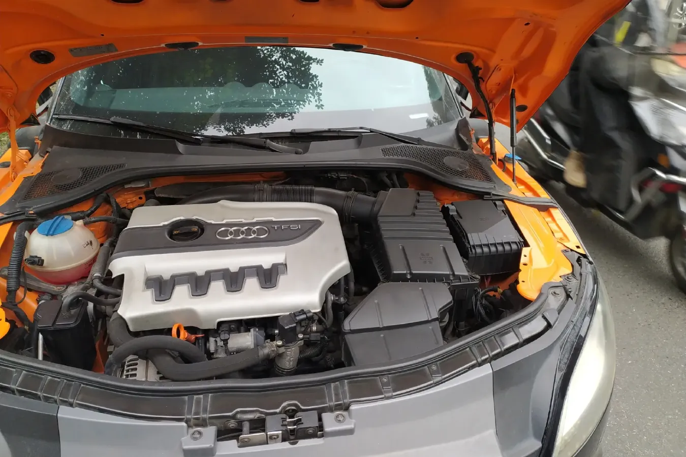 2011 Audi TTS 2.0T 272HP L4 6DCT,autocango,china used car exporter,china ev exporter,chinese used car exporter,chinese used ev exporter