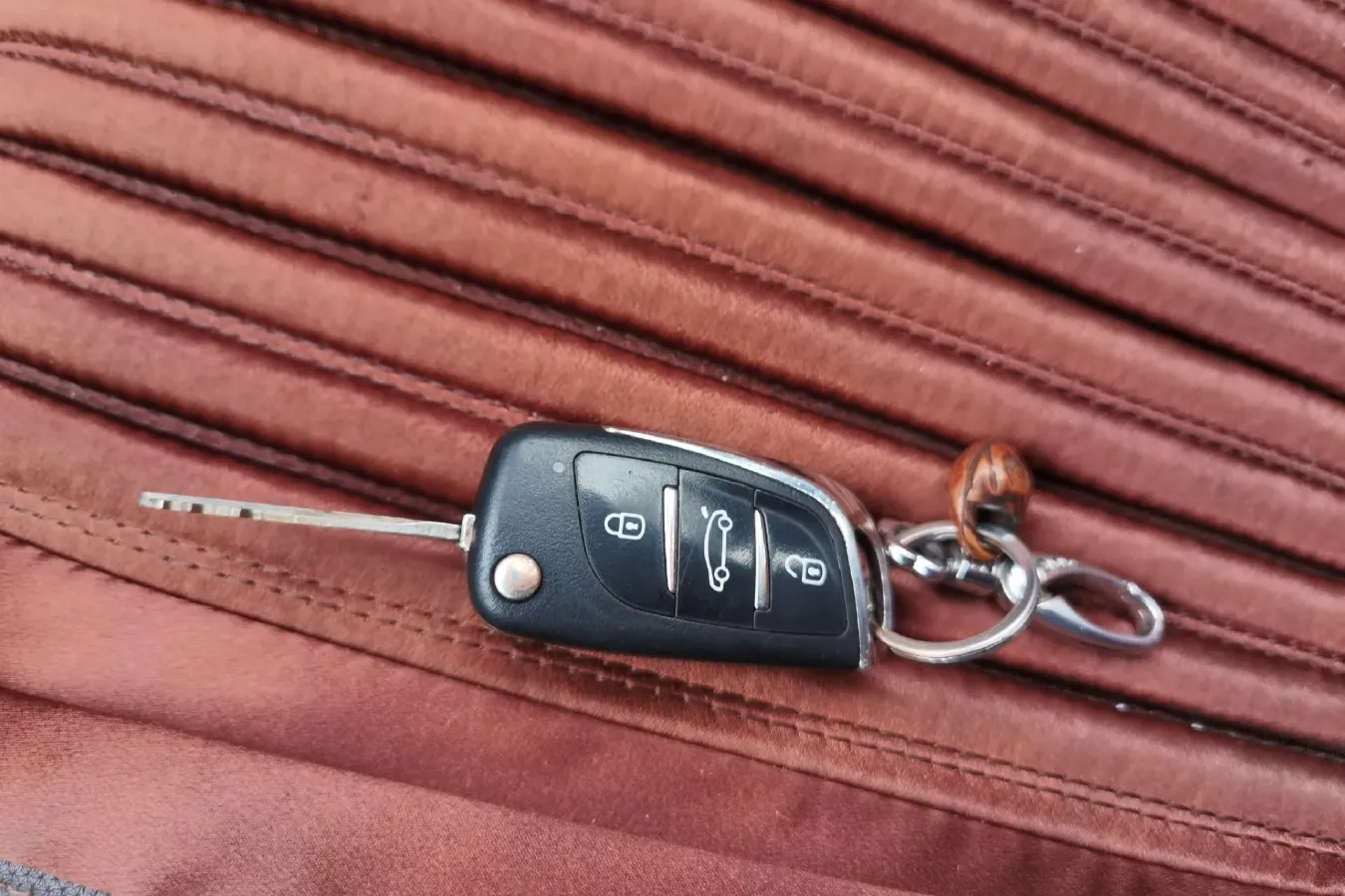 2010 JAC Refine M2 1.8L 143HP L4 5MT,autocango,china used car exporter,china ev exporter,chinese used car exporter,chinese used ev exporter