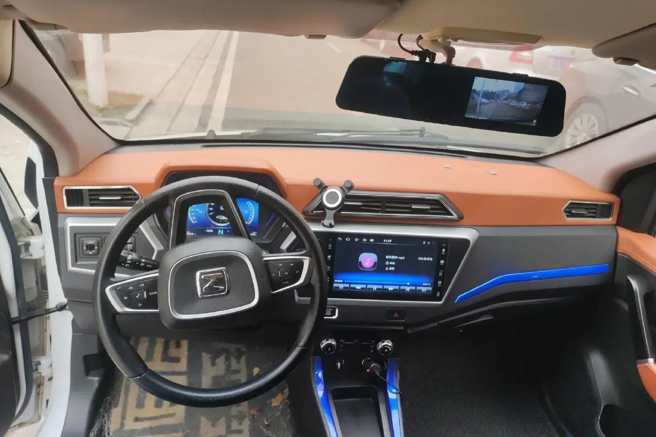 2018 Zotye Cloud 100 BEV 28.4KWH,autocango,china used car exporter,china ev exporter,chinese used car exporter,chinese used ev exporter