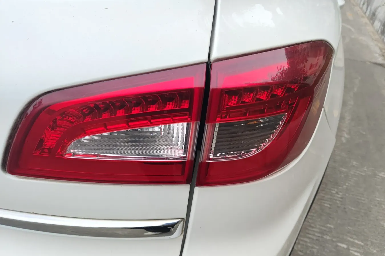 2016 BAIC Hyosow S6 1.5T 150HP L4 6MT,autocango,china used car exporter,china ev exporter,chinese used car exporter,chinese used ev exporter