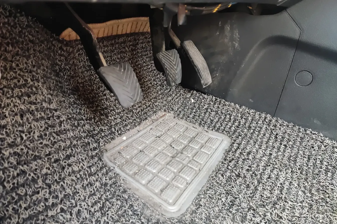 2013 JAC Refine S5 2.0L 136HP L4 5MT,autocango,china used car exporter,china ev exporter,chinese used car exporter,chinese used ev exporter