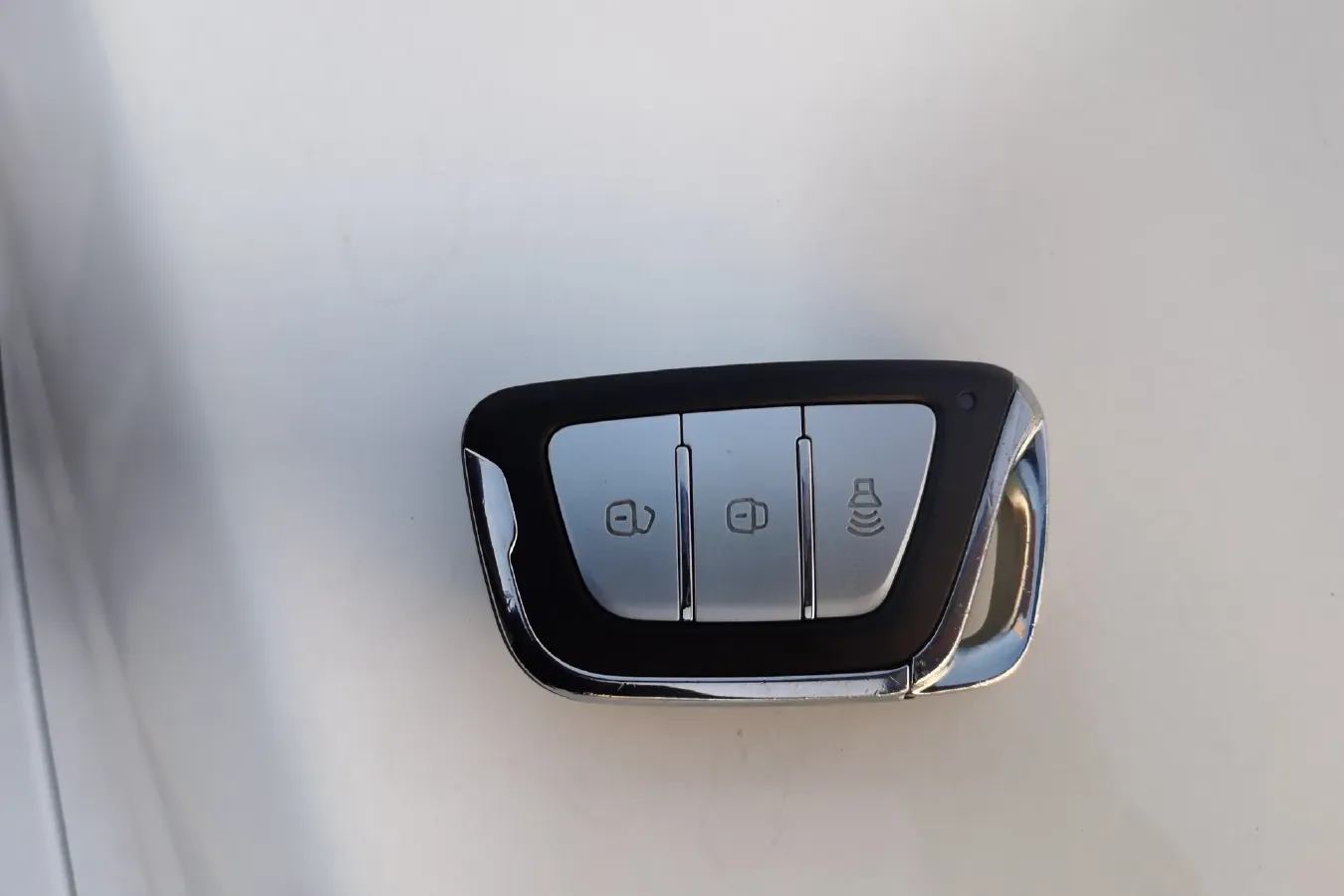 2019 JAC iEV7S BEV 42.8KWH,autocango,china used car exporter,china ev exporter,chinese used car exporter,chinese used ev exporter